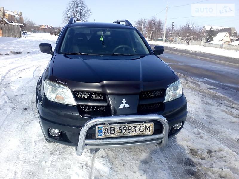 Mitsubishi Outlander 2008 року