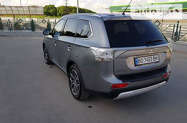 Внедорожник / Кроссовер Mitsubishi Outlander 2014 в Тернополе