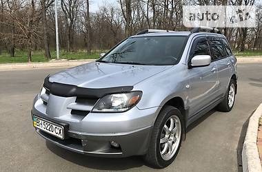 Внедорожник / Кроссовер Mitsubishi Outlander 2004 в Одессе