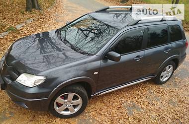 Внедорожник / Кроссовер Mitsubishi Outlander 2005 в Житомире