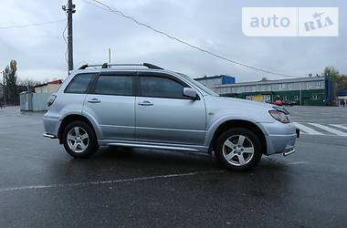 Внедорожник / Кроссовер Mitsubishi Outlander 2006 в Харькове