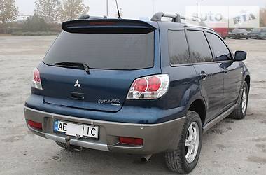 Внедорожник / Кроссовер Mitsubishi Outlander 2005 в Днепре