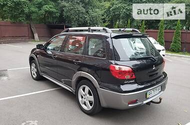 Внедорожник / Кроссовер Mitsubishi Outlander 2006 в Киеве