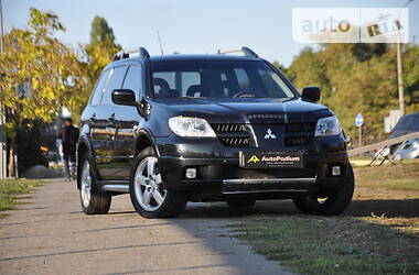 Внедорожник / Кроссовер Mitsubishi Outlander 2006 в Николаеве