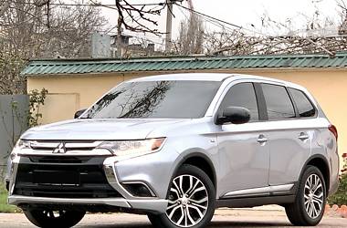 Внедорожник / Кроссовер Mitsubishi Outlander 2018 в Одессе