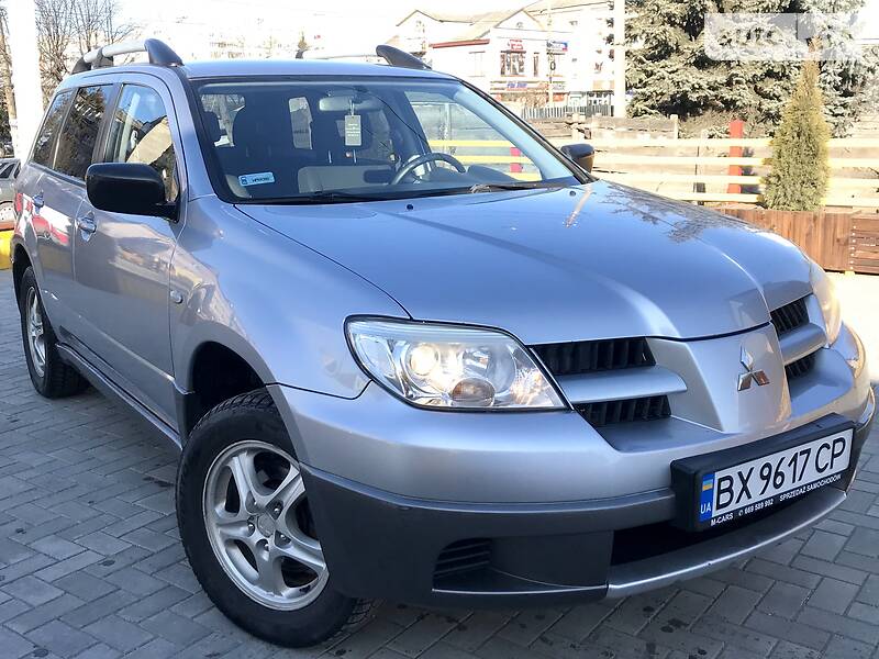 Внедорожник / Кроссовер Mitsubishi Outlander 2006 в Шепетовке