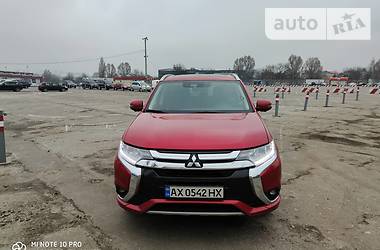 Универсал Mitsubishi Outlander 2018 в Харькове