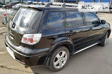 Позашляховик / Кросовер Mitsubishi Outlander 2008 в 