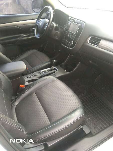 Позашляховик / Кросовер Mitsubishi Outlander 2014 в Вінниці