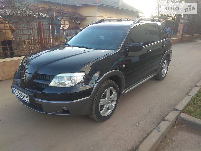 Позашляховик / Кросовер Mitsubishi Outlander 2006 в 