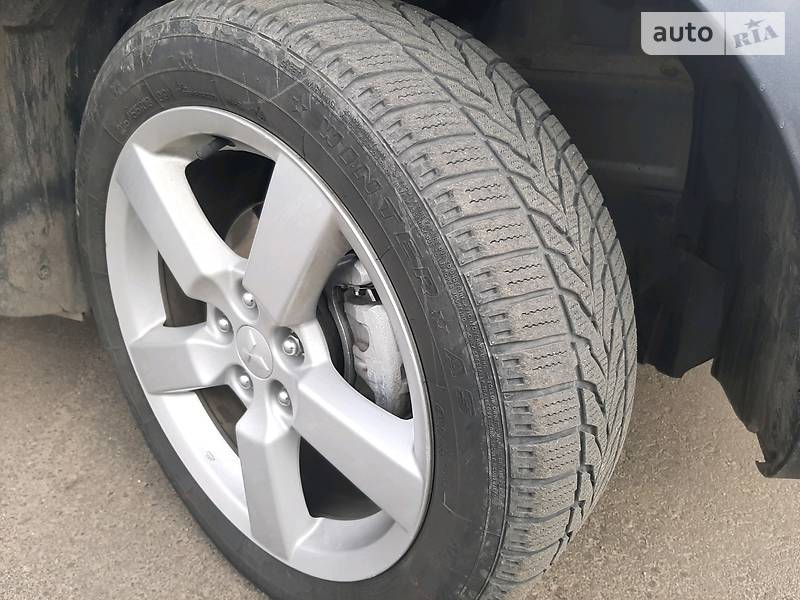 Позашляховик / Кросовер Mitsubishi Outlander 2008 в Кропивницькому