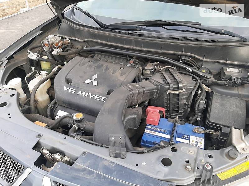 Позашляховик / Кросовер Mitsubishi Outlander 2008 в Кропивницькому