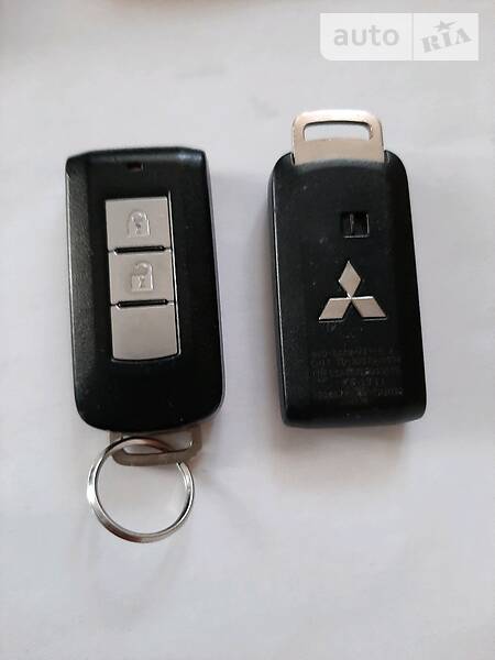 Позашляховик / Кросовер Mitsubishi Outlander 2008 в Кропивницькому