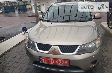 Позашляховик / Кросовер Mitsubishi Outlander 2009 в 