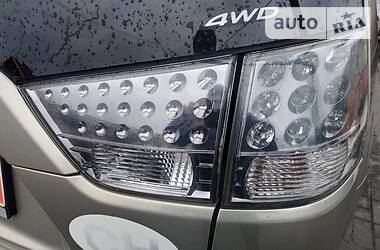 Позашляховик / Кросовер Mitsubishi Outlander 2009 в 