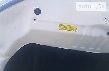 Позашляховик / Кросовер Mitsubishi Outlander 2016 в 