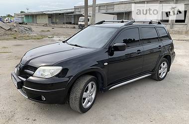 Позашляховик / Кросовер Mitsubishi Outlander 2007 в 