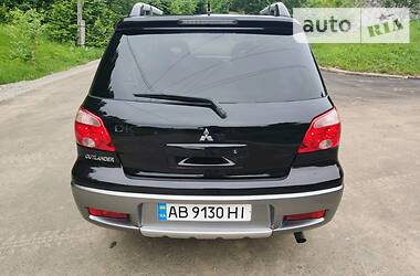 Внедорожник / Кроссовер Mitsubishi Outlander 2004 в Виннице