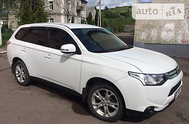 Внедорожник / Кроссовер Mitsubishi Outlander 2013 в Самборе