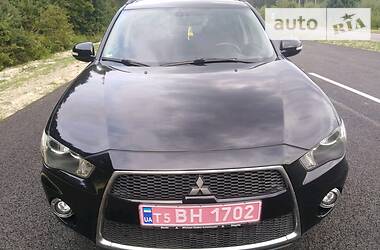 Позашляховик / Кросовер Mitsubishi Outlander 2010 в Ковелі