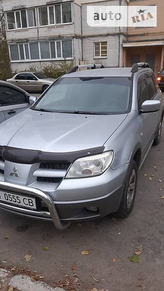 Позашляховик / Кросовер Mitsubishi Outlander 2006 в Кременчуці