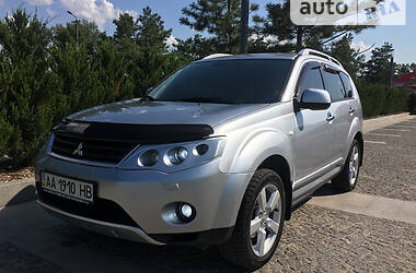 Внедорожник / Кроссовер Mitsubishi Outlander 2008 в Днепре