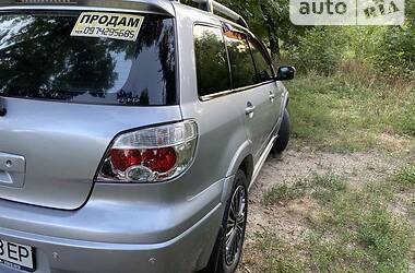 Позашляховик / Кросовер Mitsubishi Outlander 2007 в 
