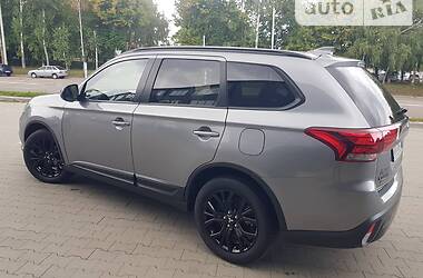 Внедорожник / Кроссовер Mitsubishi Outlander 2019 в Белой Церкви