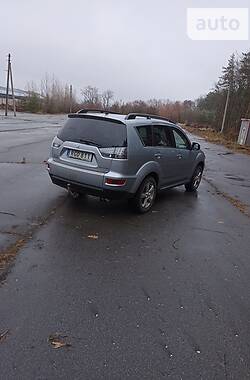 Внедорожник / Кроссовер Mitsubishi Outlander 2010 в Хмельницком