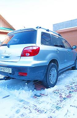 Позашляховик / Кросовер Mitsubishi Outlander 2007 в Кореці