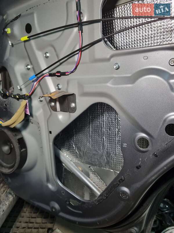 Універсал Mitsubishi Outlander 2013 в Тернополі