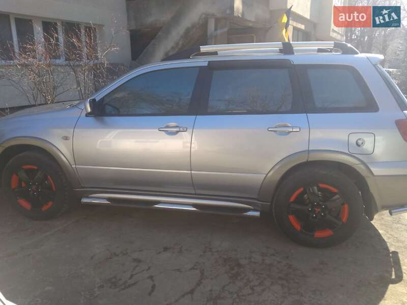 Внедорожник / Кроссовер Mitsubishi Outlander 2006 в Львове