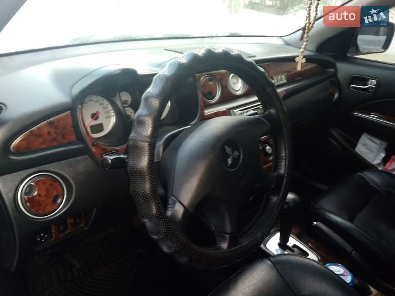 Внедорожник / Кроссовер Mitsubishi Outlander 2006 в Львове