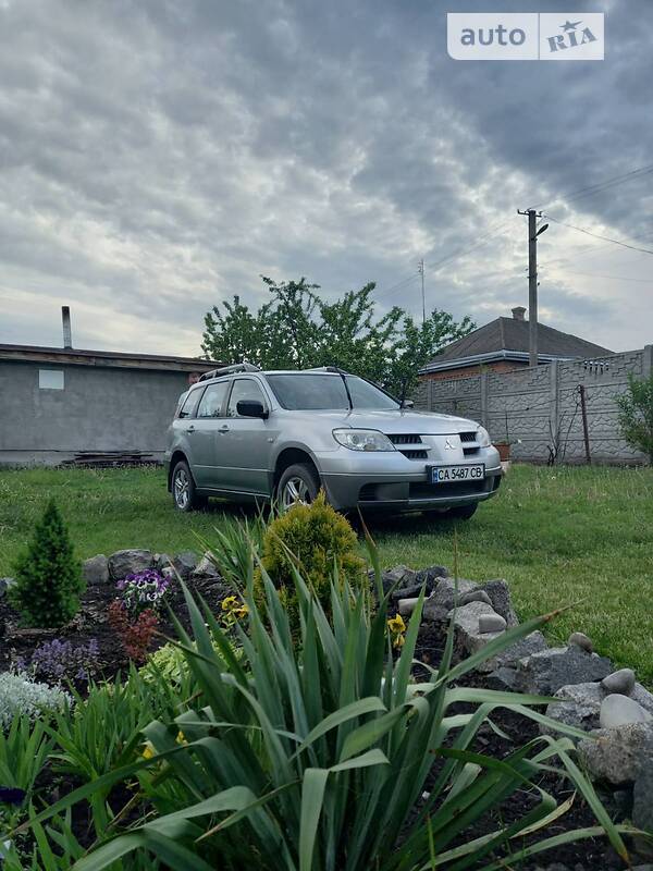 Позашляховик / Кросовер Mitsubishi Outlander 2008 в Золотоноші