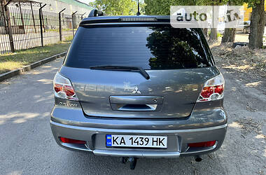 Внедорожник / Кроссовер Mitsubishi Outlander 2006 в Черкассах