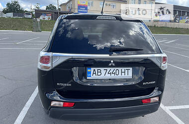 Позашляховик / Кросовер Mitsubishi Outlander 2013 в Вінниці