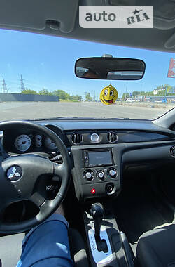Позашляховик / Кросовер Mitsubishi Outlander 2006 в Полтаві