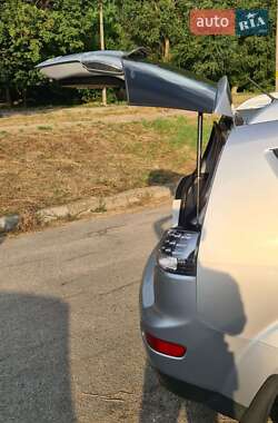 Внедорожник / Кроссовер Mitsubishi Outlander 2008 в 