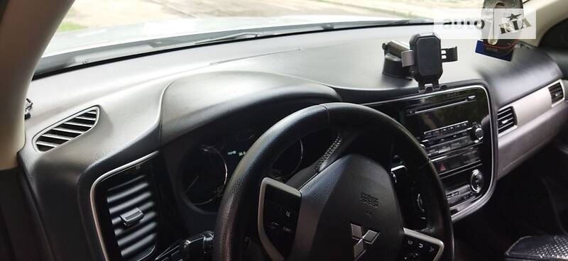 Універсал Mitsubishi Outlander 2013 в Балаклії