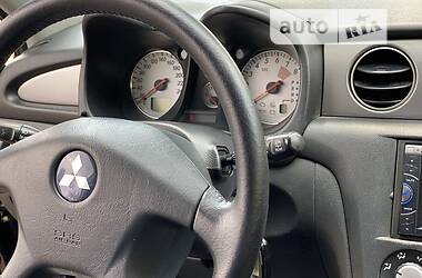 Внедорожник / Кроссовер Mitsubishi Outlander 2005 в Днепре