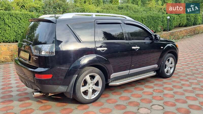 Позашляховик / Кросовер Mitsubishi Outlander 2007 в Бершаді фото 3 Позашляховик / Кросовер Mitsubishi Outlander 2007 в Бершаді