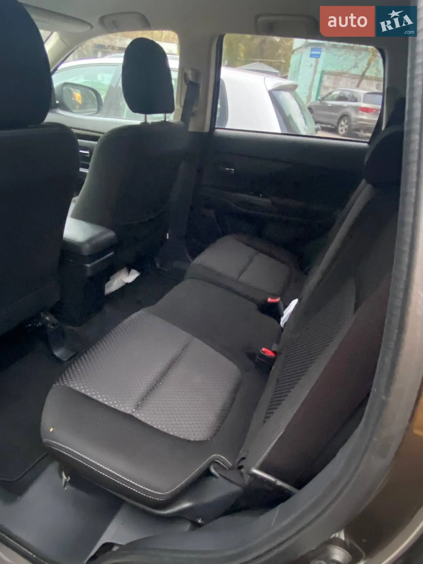 2016 Mitsubishi Outlander - мініатюра 7