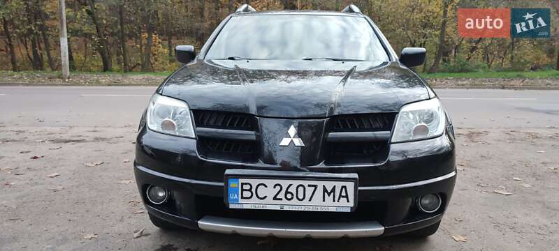 Внедорожник / Кроссовер Mitsubishi Outlander 2009 в Львове