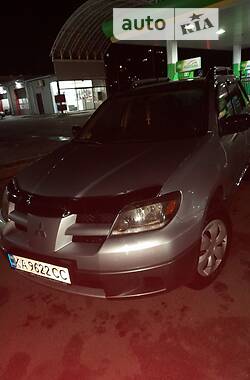 Универсал Mitsubishi Outlander 2004 в Киеве