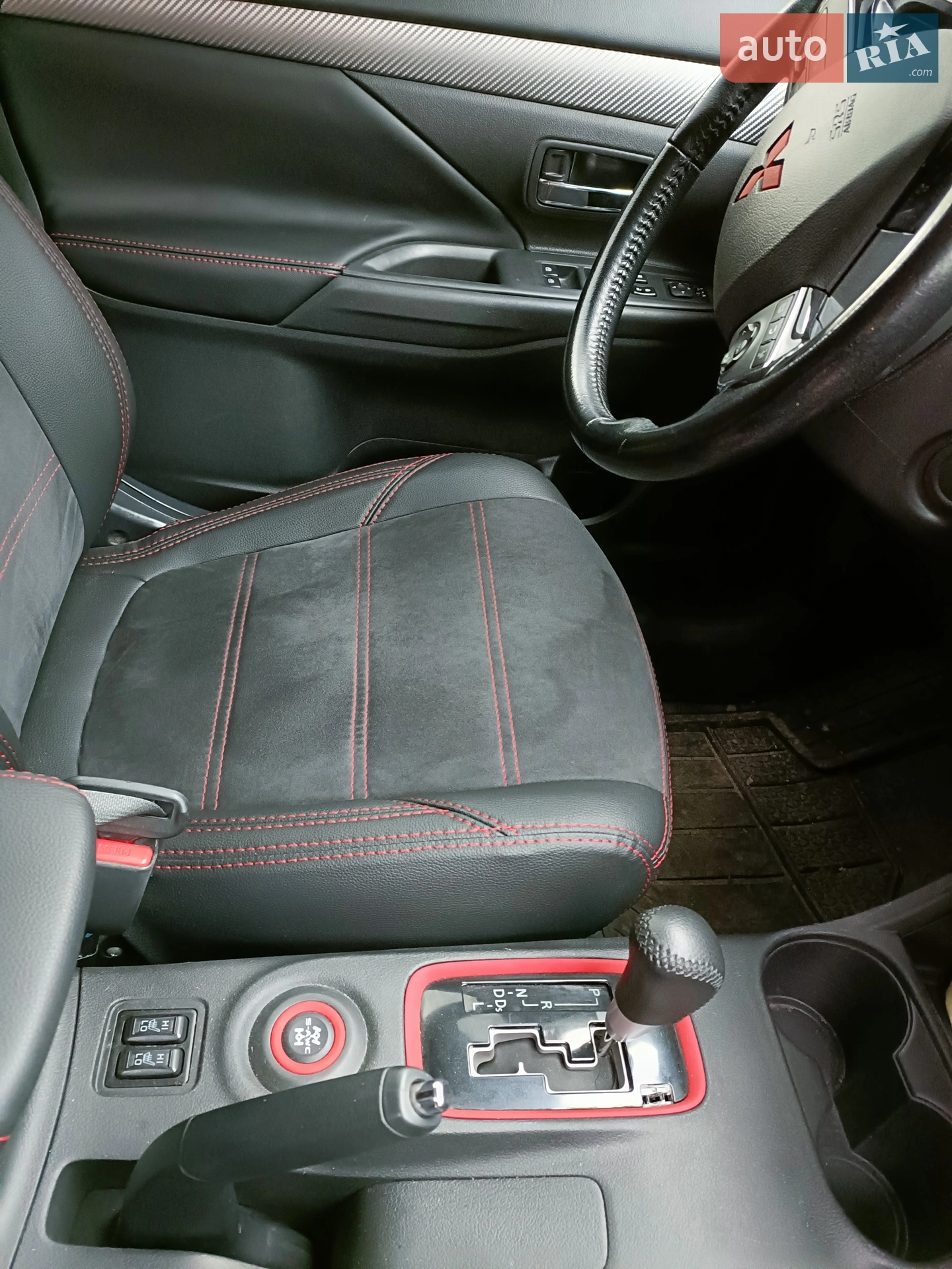 2015 Mitsubishi Outlander - мініатюра 17