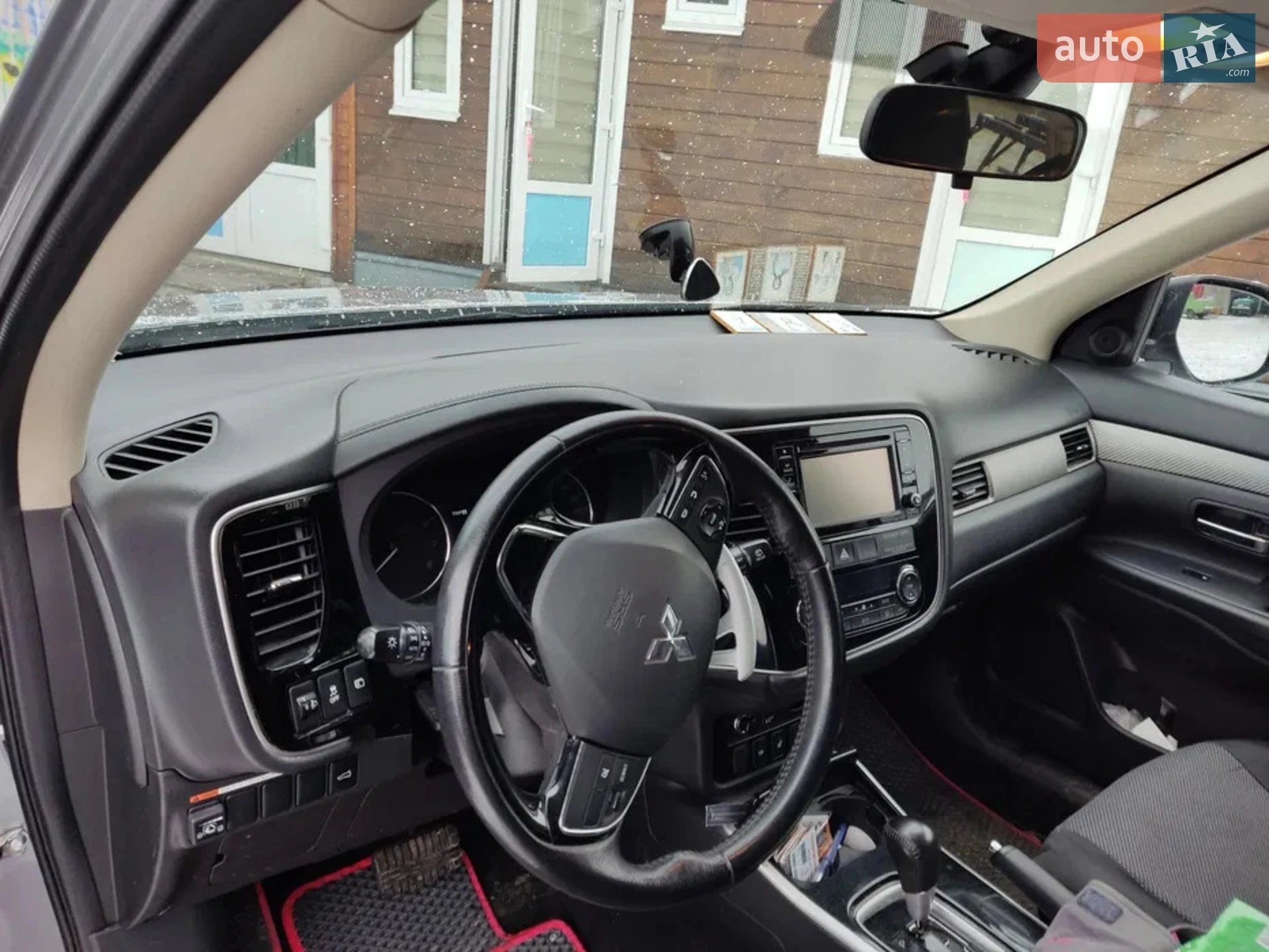 2017 Mitsubishi Outlander - мініатюра 5