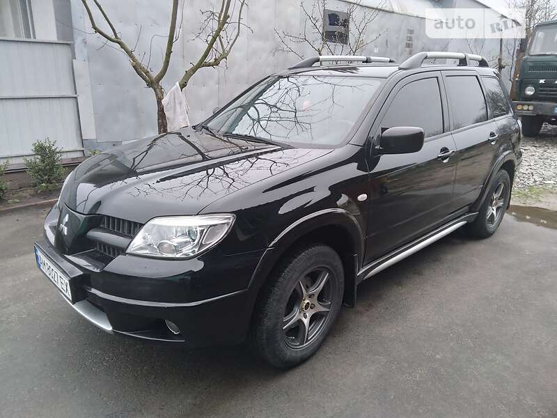 Позашляховик / Кросовер Mitsubishi Outlander 2007 в Житомирі фото 4 Позашляховик / Кросовер Mitsubishi Outlander 2007 в Житомирі