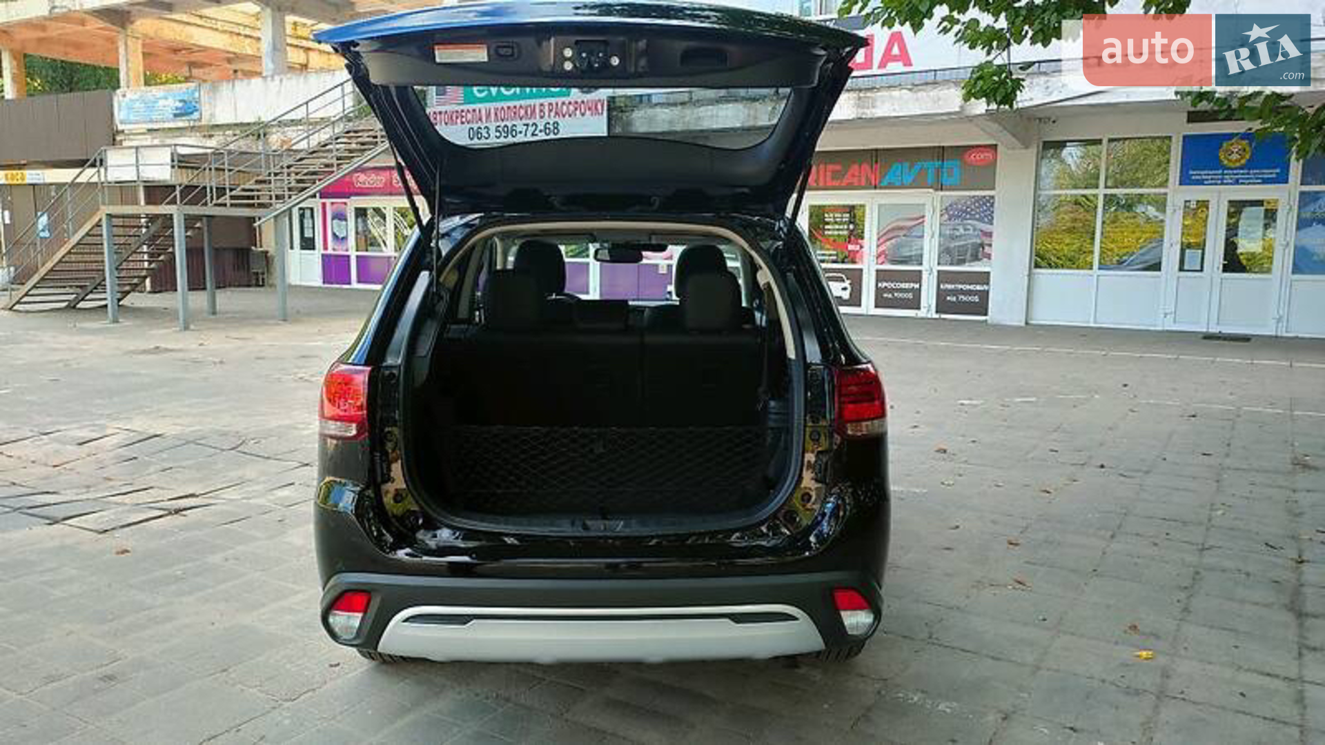 2018 Mitsubishi Outlander - мініатюра 28