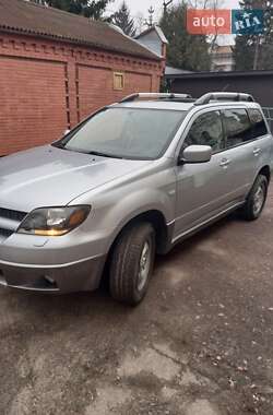 Внедорожник / Кроссовер Mitsubishi Outlander 2004 в Переяславе