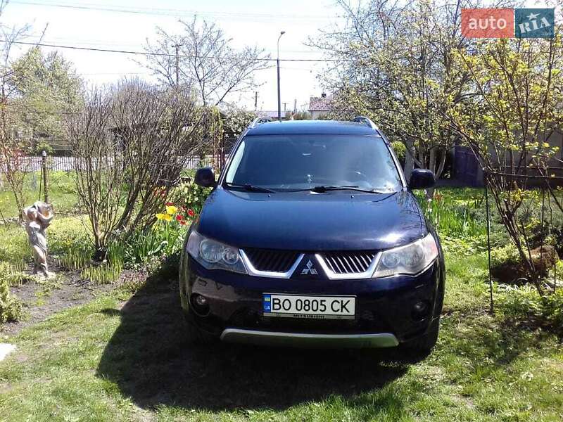 Внедорожник / Кроссовер Mitsubishi Outlander 2007 в Тернополе